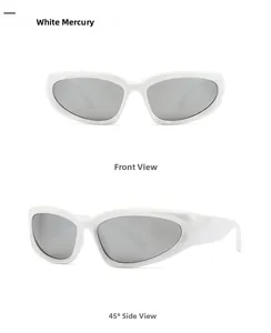Vues détaillées de lunettes de soleil ovales blanches rétro avec verres argentés miroir