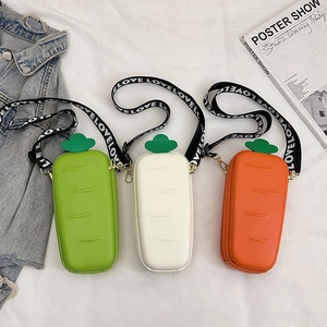 Sacs bandoulière originaux en forme de carotte, vert, blanc et orange, sangle LOVE