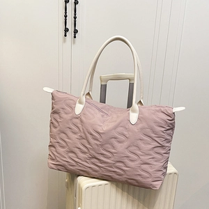 Large Capacity Quilted Tote Bag Lightweight Nylon S-Pattern Shoulder Handbag For Travel Commute Fashion Women