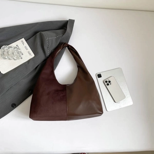 French vintage patchwork shoulder bag in burgundy suede and brown leather for commuting