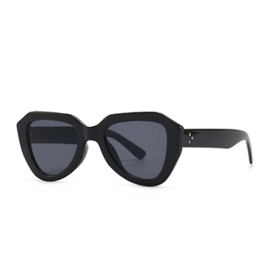 Retro hexagonal oversized sunglasses with black thick frame and metallic rivet details
