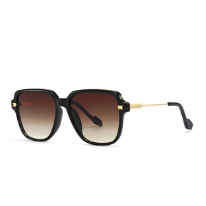 Occhiali Da Sole Quadrati Montatura Grande Stanghette In Metallo Protezione UV400 Elegante Unisex Business