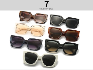 Collection de lunettes de soleil carrées oversize en sept couleurs et motifs tendance