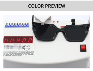 Détail du test de protection UV400 pour lunettes de soleil carrées noires tendance