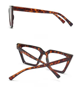 Side and back view of retro tortoiseshell cat-eye glasses with durable metal hinges
