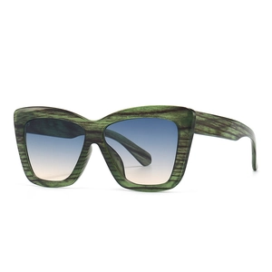 Lunettes De Soleil Œil De Chat Rétro Pour Femmes Grand Cadre Protection UV400 Matériau PC Mode Verres Dégradés Tendance