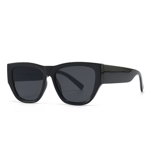 Cat Eye Sunglasses For Women Retro Thick PC Frame UV400 Protection Modern Trendy Street Style Fashion Eyewear