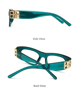 Detailansicht der dunkelgrünen Brille mit goldenem Metallscharnier und Logo-Verzierung