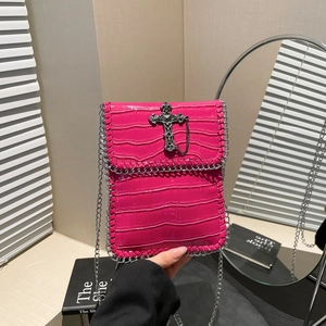 Sac Bandoulière Téléphone Croix Gothique Motif Crocodile Cuir PU Bordure Chaîne Mode Punk Rue Petit Sac Carré
