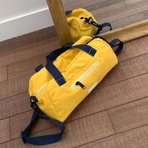 Women Large Capacity Nylon Crossbody Barrel Bag Casual Lightweight Duffle Tote Bag For Travel Gym Commute Sports Fitness Bag