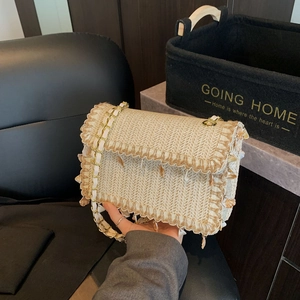 Women Straw Woven Crossbody Bag With Shell Tassels Metal Chain Strap Beach Vacation Bohemian Summer Flap Shoulder Bag