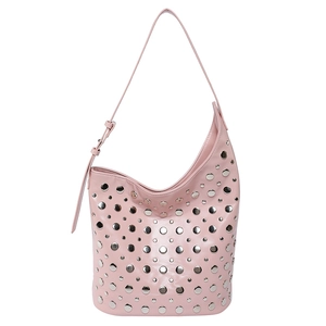 Sac hobo vintage rose avec rivets argentés et bandoulière réglable pratique