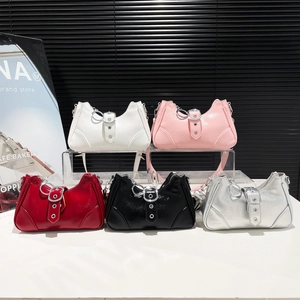 Sacs sous les aisselles minimalistes en cuir brillant en cinq couleurs, style Y2K