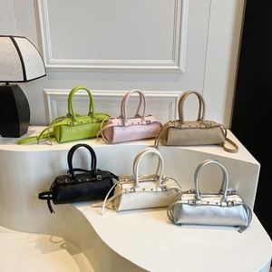 Retro Boston style handbags for women with decorative buckles in six various trendy colors