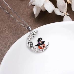 Collana di Halloween con luna vuota, pipistrello e ciondolo a zucca su catena d'argento