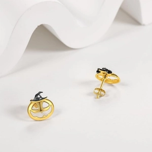 Minimalist gold S925 silver Halloween pumpkin earrings with black witch hats and zircons