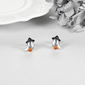 Cute Halloween ghost earrings with wizard hat and pumpkin lamp in silver metal finish