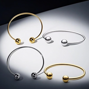 Bracelets joncs ouverts en forme de C en acier inoxydable doré, argenté et gris