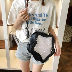 Bolso ita negro en forma de estrella con ventana de PVC y remaches de estrella plateados