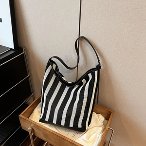 Striped Canvas Hobo Shoulder Bag Large Capacity Women's Commuter Tote Bag With Black Leather Trim Bucket Bag For Daily Work Travel