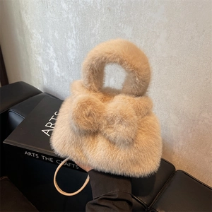 Plush Bucket Bag Faux Fur Handbag For Women With PU Leather Strap Heart Buckle Bow Soft Warm Autumn Winter Shoulder Bag