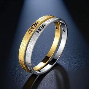 Minimalist Stainless Steel Bangle Bracelet Men Geometric Triangle Pattern Open Cuff Bracelet Gold Silver Fashion Jewelry