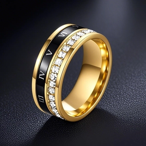 Bague en acier doré avec chiffres romains, émail noir et oxydes de zirconium blancs