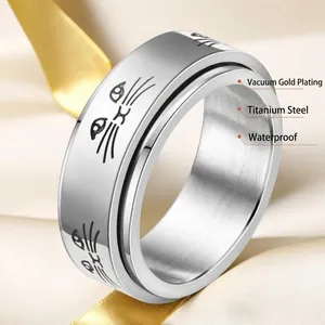Bague rotative avec motifs de chat gravés en acier au titane argenté durable