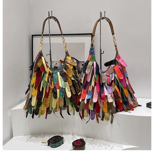 Bohemian Genuine Leather Patchwork Shoulder Bag For Women Large Capacity Tassel Hobo Bag With Adjustable Shoulder Strap
