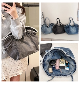 Denim canvas tote bags in three colors showing frayed edges and large inner capacity