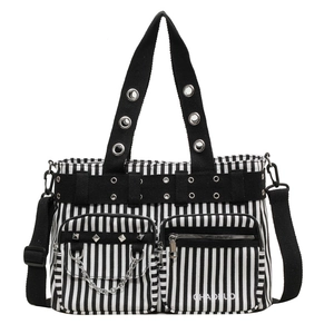 Sac fourre-tout en toile rayée style punk avec clous métalliques et large bandoulière
