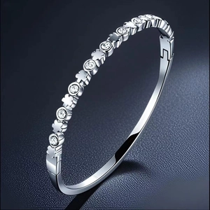 Elegant Stainless Steel Bangle For Women With Heart Zircon Four Leaf Clover Star Roman Numerals Fashion Jewelry