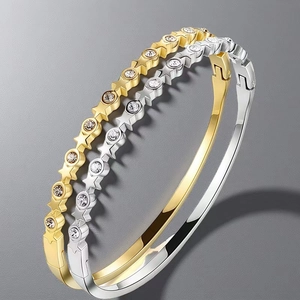 18K Gold Plated Stainless Steel Bangle Zircon Heart Star Shape Roman Numerals Elegant Jewelry For Women Gold Silver Tone