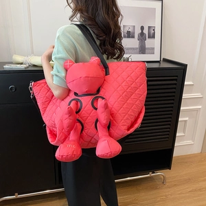 Large capacity quilted tote bag in hot pink with a cute 3D cartoon frog character