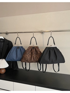 Sacs à dos vintage à cadre métallique en denim, imprimé léopard et noir classique