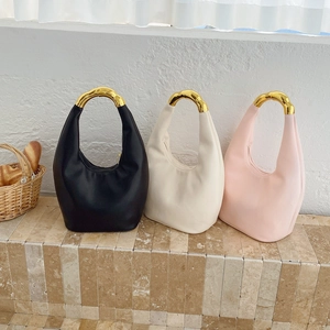 Tre eleganti borse a mano Hobo in stile francese con manici in metallo dorato chic