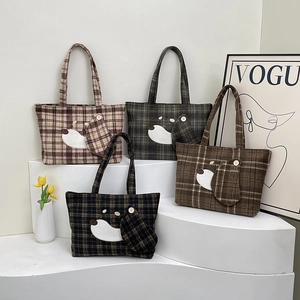 Grandi borse tote a scacchi con toppa di cane carino e design giapponese per pendolari