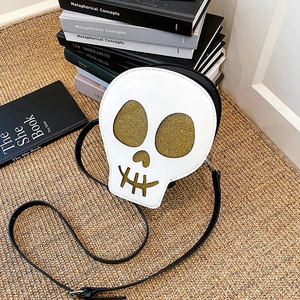 Skull Shape Crossbody Bag Women PU Leather Glitter Eye Gothic Shoulder Bag Halloween Novelty Fashion Purse