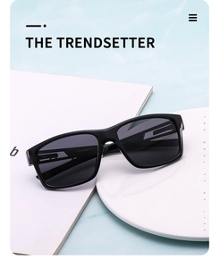 Détail des verres polarisés avec marquage CE sur des lunettes de soleil sport carrées