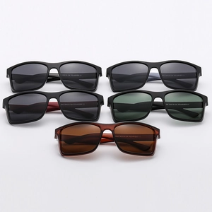 Men's outdoor cycling sunglasses in multiple colors with UV protection polarized lenses