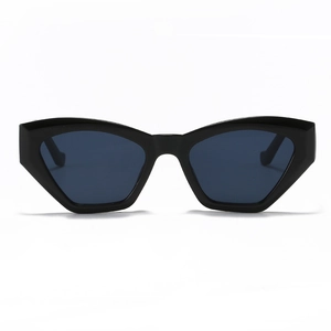 Fashionable black geometric cat eye sunglasses with thick frames for street style