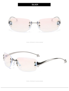 Détail de la charnière en métal Y2K et lentille dégradée rose-bleu sans monture