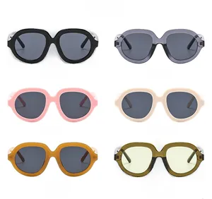 Griglia dettagliata di occhiali da sole ovali oversize in sei colori di tendenza moda