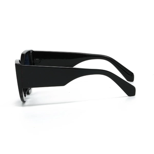 Classic black oversized polygonal sunglasses with thick frames and retro aesthetic