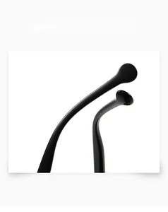 Detail of sleek black anti-slip temples with curved ends for high stability and comfort