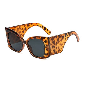Lunettes de soleil carrées oversize à branches larges avec motif rétro écaille de tortue
