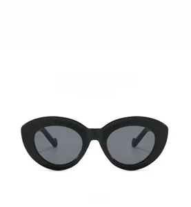Front view of retro oval sunglasses featuring a glossy black frame and gray lenses