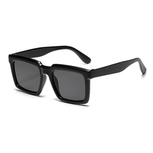 Lunettes De Soleil Rétro Carrées À Grande Monture Protection UV400 Matériau PC Style Urbain Mode Pour Femmes