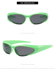 Gros plan sur les lunettes de soleil de sport vert néon avec monture enveloppante futuriste