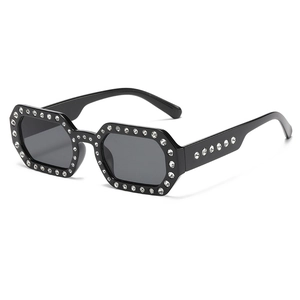 Women Y2K Retro Rectangular Rhinestone Sunglasses PC Plastic Frame Fashionable Party Streetwear Eyewear Sparkly Elegant